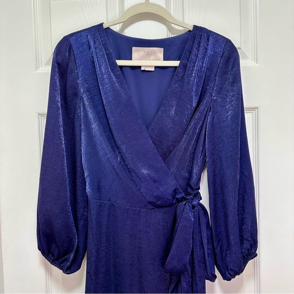 Gal Meets Glam “Jennifer” Long Sleeve Satin Wrap Midi Dress Navy Size 2 - Picture 4 of 13